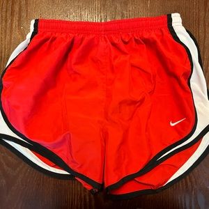 Nike running short